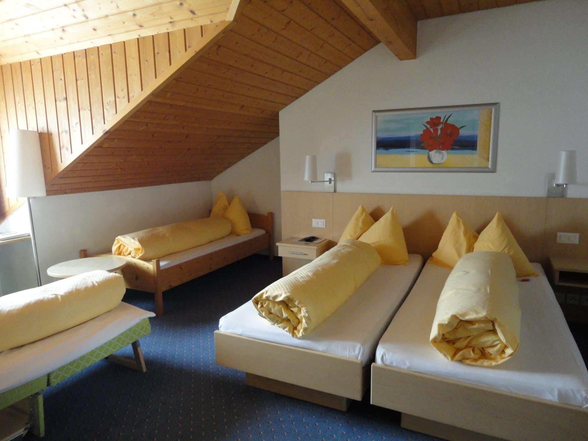 Hotel Hofbalzers Buitenkant foto